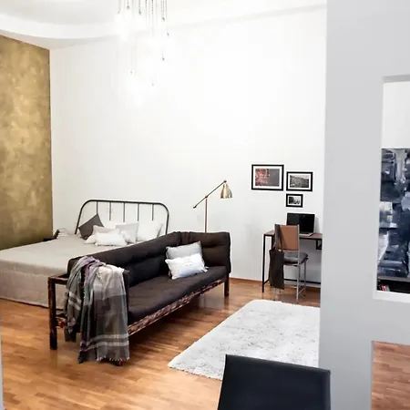 Terasli Genis Daire Apartament Bodrum