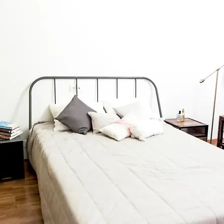 Apartament Terasli Genis Daire Bodrum